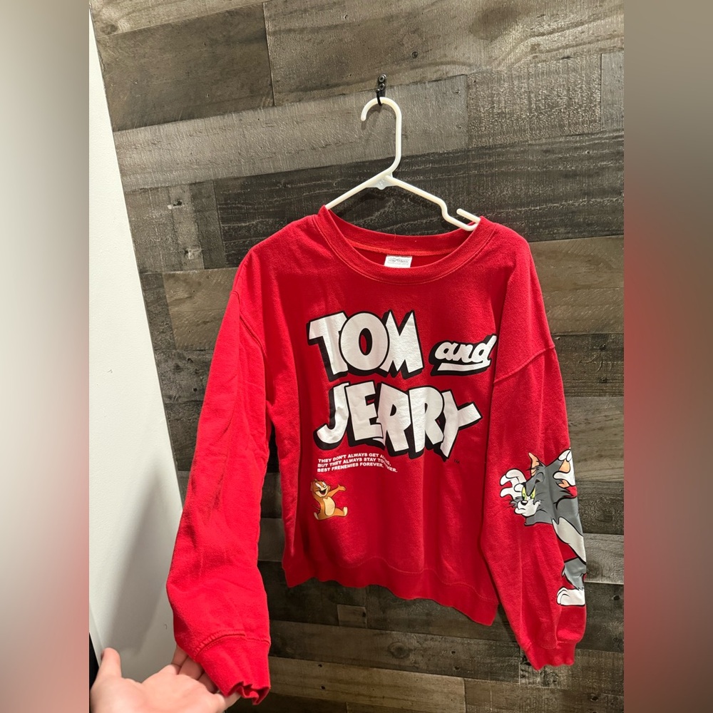 Tom & Jerry | Graphic Crew Neck Pullover